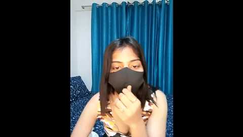 Media: tannu_tanya Stripchat 2024-10-27 17:25:00