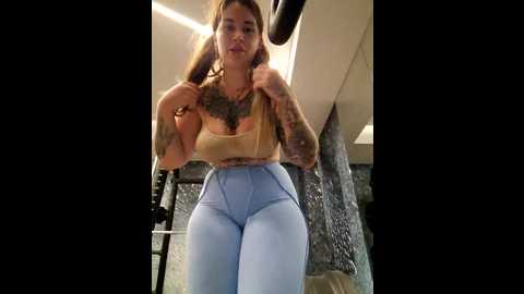 Media: tattoogirlalia Stripchat 2024-10-27 19:22:00