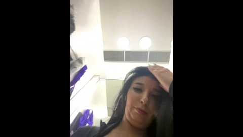 Media: tisha_busty Stripchat 2024-10-27 17:15:00