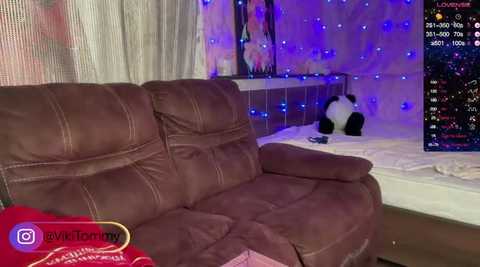 Media: vikitommy Stripchat 2024-10-27 13:34:00