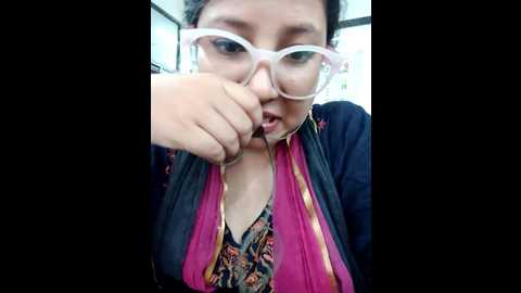 Media: angelina_julie Stripchat 2024-10-28 08:40:00