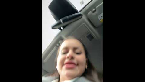 Media: angelinateller Stripchat 2024-10-28 08:32:00