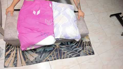 Media: elithee__ass___ Stripchat 2024-10-28 07:00:00