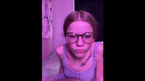 Media: foxy_ana13 Stripchat 2024-10-28 20:52:00