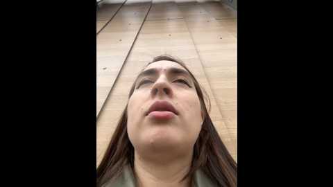 Media: holly_play Stripchat 2024-10-28 13:08:00