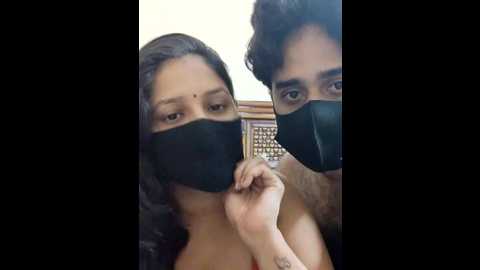 Media: ind_couple1 Stripchat 2024-10-28 18:04:00