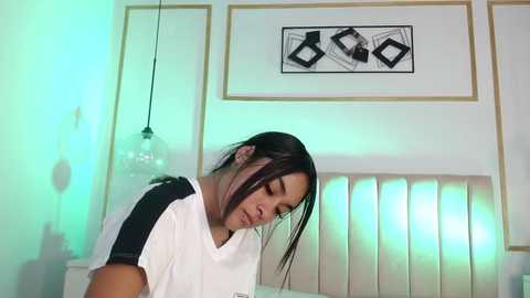Media: jasmine_lander Stripchat 2024-10-28 23:08:00