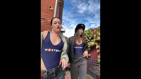 Media: rollinggirls Stripchat 2024-10-28 07:30:00