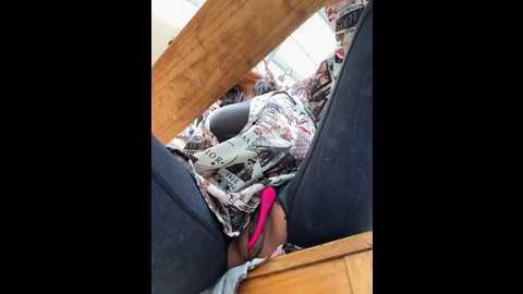 Media: sexi_noemi Stripchat 2024-10-28 20:04:00