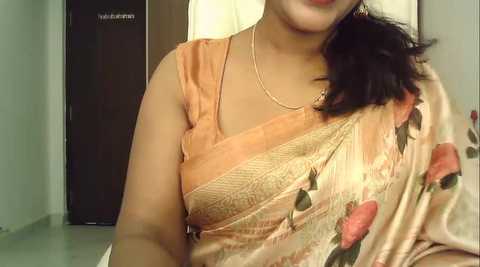 Media: spandana_sweety Stripchat 2024-10-28 10:54:00