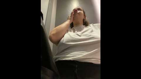 Media: suziemurray Stripchat 2024-10-28 10:37:00