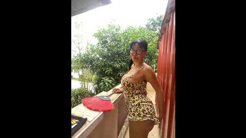 Media: sweetieme Stripchat 2024-10-28 01:31:00