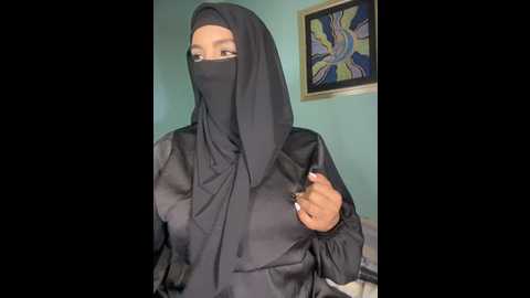 Media: zeynep_lahsen Stripchat 2024-10-28 10:49:00