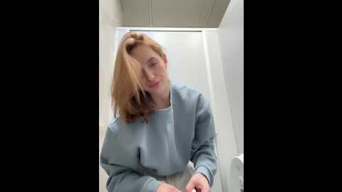 Media: _angelari_ Stripchat 2024-10-29 21:11:00