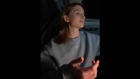 Media: _angelari_ Stripchat 2024-10-29 21:48:00