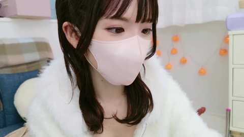 Media: _minami_ Stripchat 2024-10-29 17:09:00