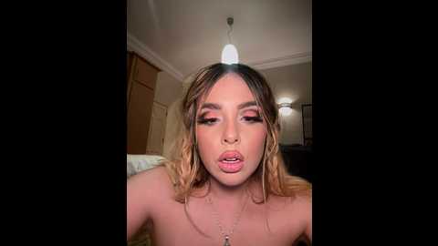 Media: alirawrz Stripchat 2024-10-29 16:49:00