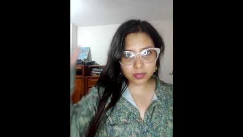 Media: angelina_julie Stripchat 2024-10-29 21:28:00