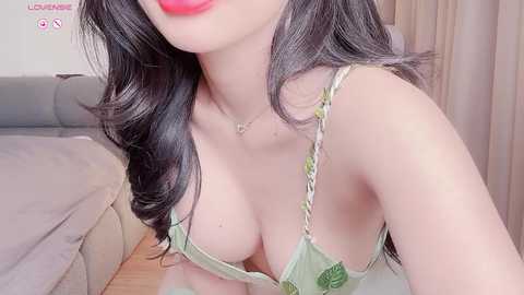 Media: bejeni_sweet Stripchat 2024-10-29 05:31:00