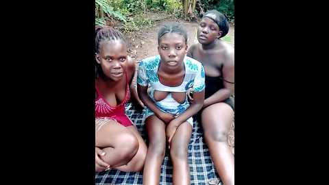 Media: holygrail001 Stripchat 2024-10-29 09:45:00