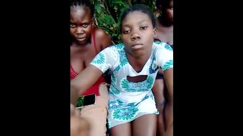 Media: holygrail001 Stripchat 2024-10-29 13:15:00
