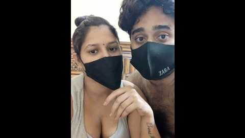 Media: ind_couple1 Stripchat 2024-10-29 14:25:00