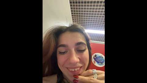 Media: lily__belle Stripchat 2024-10-29 15:24:00