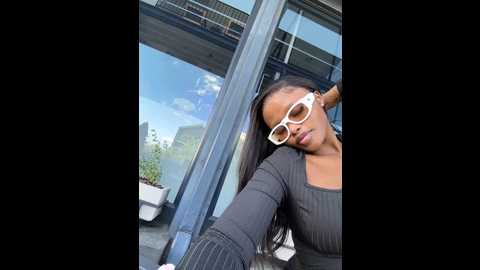 Media: neelo_smith Stripchat 2024-10-29 14:52:00