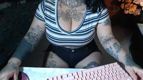 sherly_tattoosss @ stripchat on 20241029