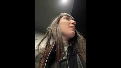 Media: sophie_avory Stripchat 2024-10-29 18:47:00
