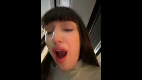 Media: sophie_avory Stripchat 2024-10-29 19:12:00
