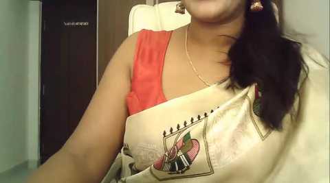 Media: spandana_sweety Stripchat 2024-10-29 11:12:00