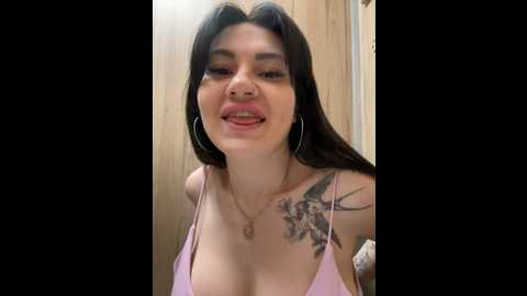 Media: wet__bunny Stripchat 2024-10-29 11:01:00