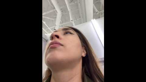 Media: holly_play Stripchat 2024-10-30 11:08:00