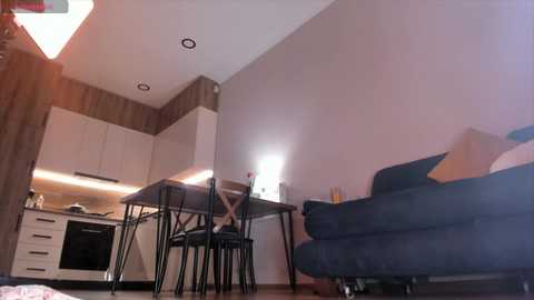 Media: jenny__lii Stripchat 2024-10-30 18:03:00