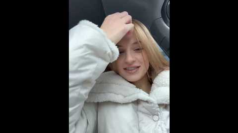 Media: _angelari_ Stripchat 2024-10-31 11:25:00