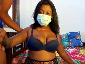 Media: _cute_ariana_ Stripchat 2024-10-31 07:45:00
