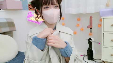 Media: _minami_ Stripchat 2024-10-31 14:38:00