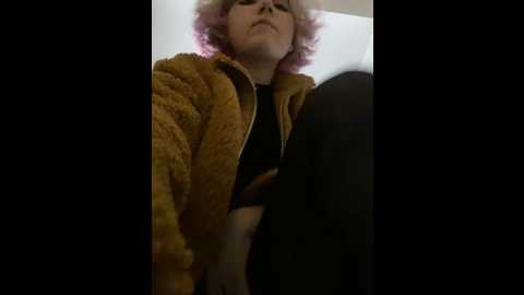 Media: baby__naughty Stripchat 2024-10-31 10:39:00