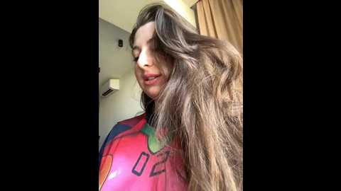 Media: curvyflawless Stripchat 2024-10-31 10:10:00