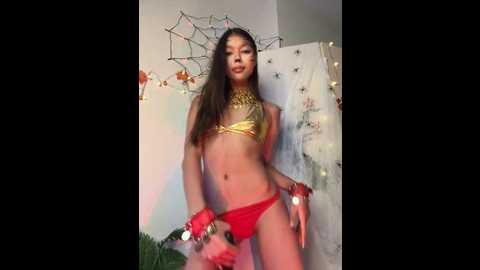 Media: desiredhoney Stripchat 2024-10-31 18:15:00