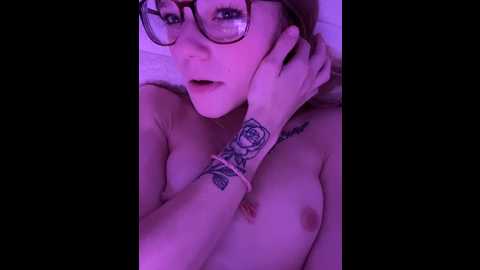 Media: foxy_ana13 Stripchat 2024-10-31 01:20:00