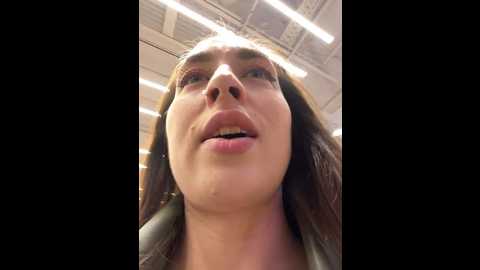 Media: holly_play Stripchat 2024-10-31 11:26:00