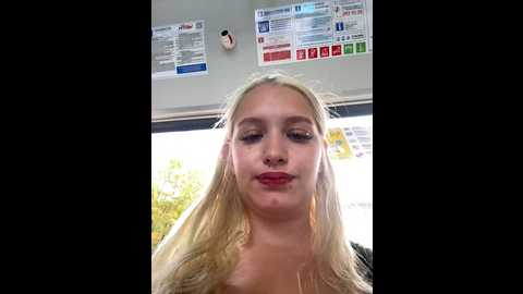 Media: milkyy_wway Stripchat 2024-10-31 10:01:00