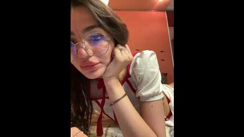 Media: pawsitive_panther Stripchat 2024-10-31 11:05:00