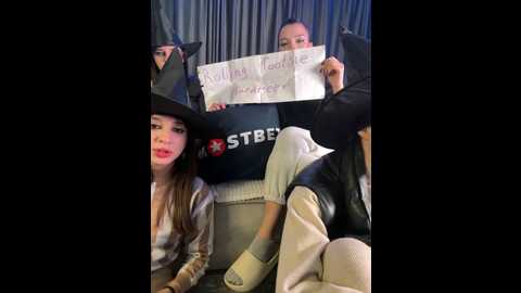 Media: rollinggirls Stripchat 2024-10-31 13:28:00