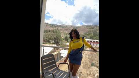 Media: sexi_noemi Stripchat 2024-10-31 17:07:00