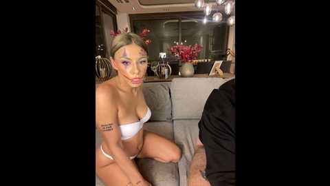 Media: sexonmylvl Stripchat 2024-10-31 00:22:00