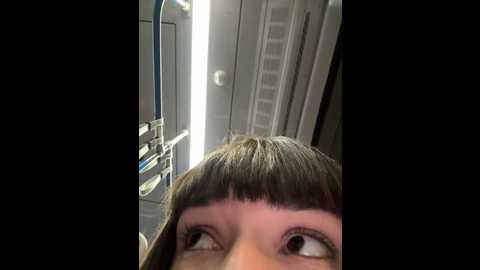 Media: sophie_avory Stripchat 2024-10-31 17:40:00