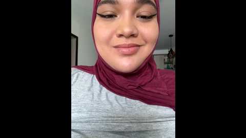 Media: sweetmuslim01 Stripchat 2024-10-31 18:09:00